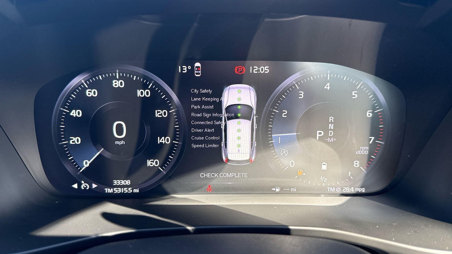 Used Volvo XC40 2021 for sale - 77935127: Photo 11