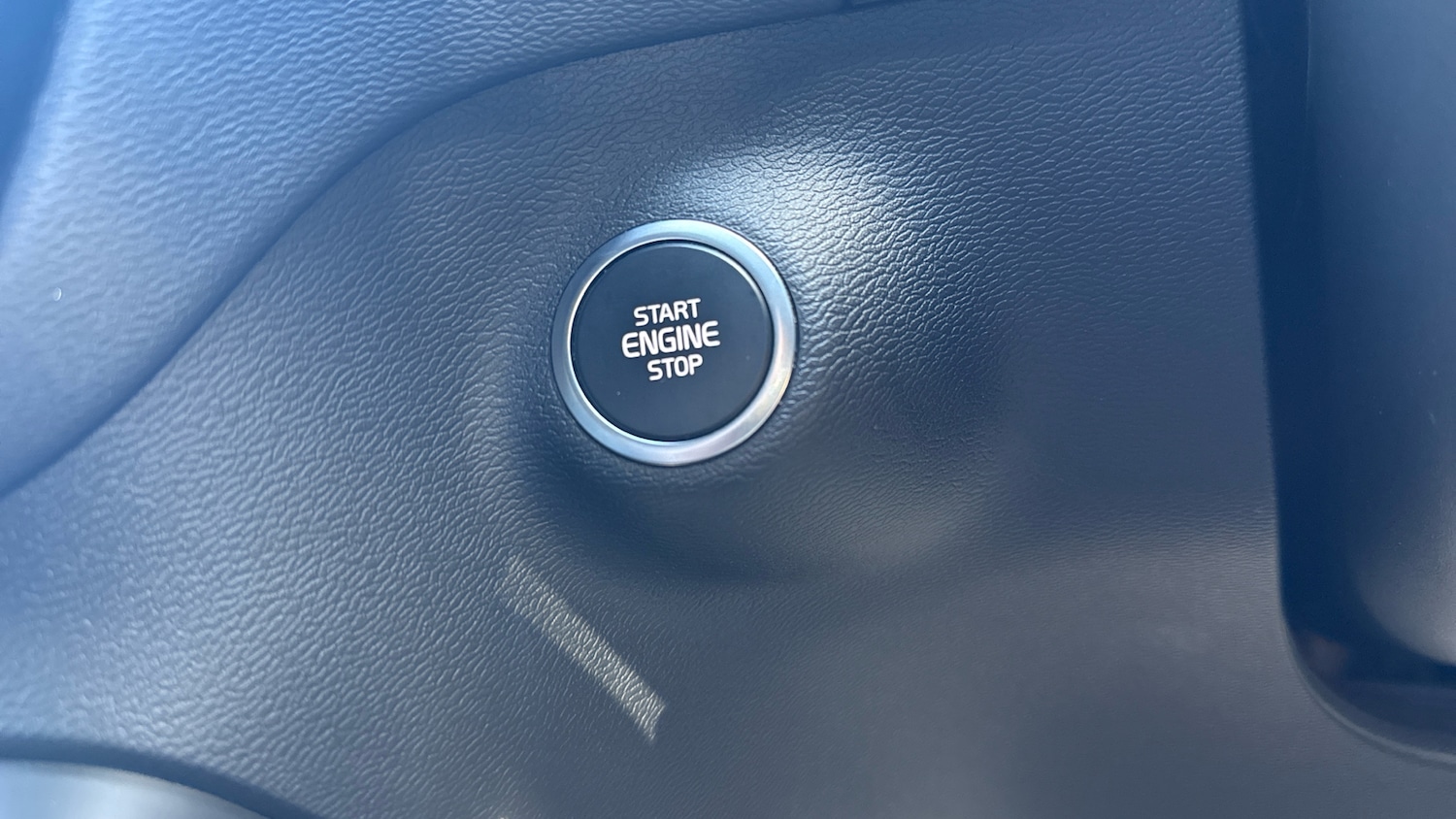 Used Volvo XC40 2021 for sale - 77935127: Photo 24