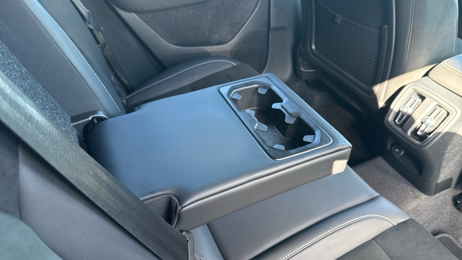 Used Volvo XC40 2021 for sale - 77935127: Photo 27