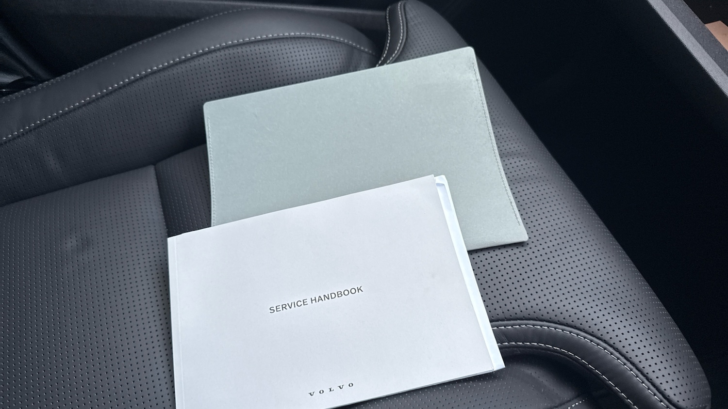 Used Volvo XC90 2025 for sale - 76896796: Photo 15