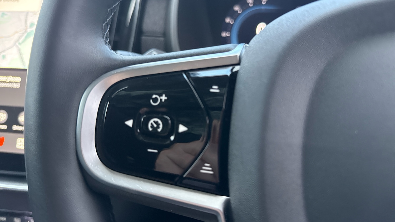 Used Volvo XC90 2025 for sale - 76896796: Photo 21