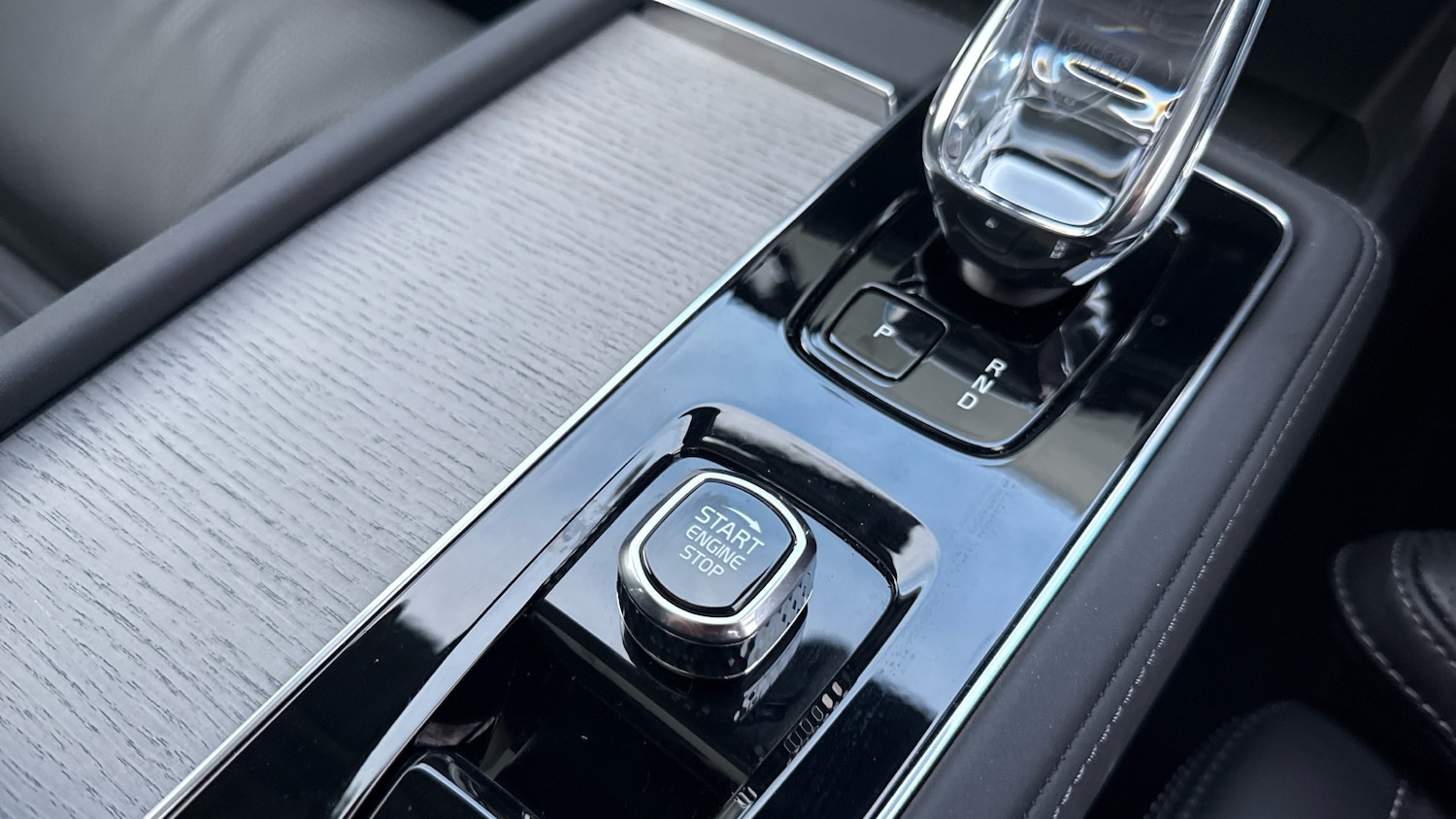 Used Volvo XC90 2025 for sale - 76896796: Photo 27