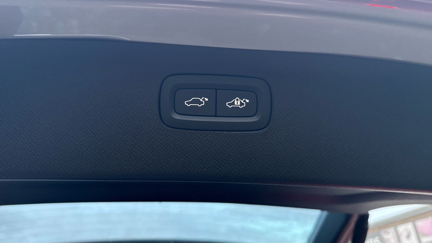 Used Volvo XC90 2025 for sale - 76896796: Photo 35