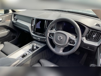 Used Volvo XC60 2023 for sale - 78568086: Photo