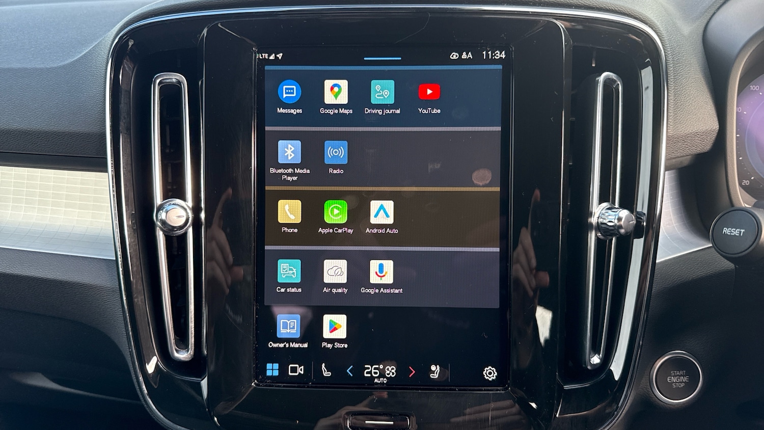 Used Volvo XC40 2024 for sale - 77435607: Photo 12