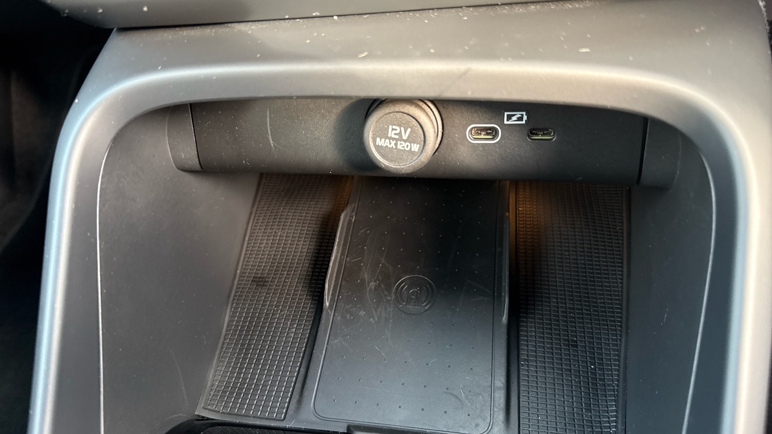 Used Volvo XC40 2024 for sale - 77435607: Photo 14