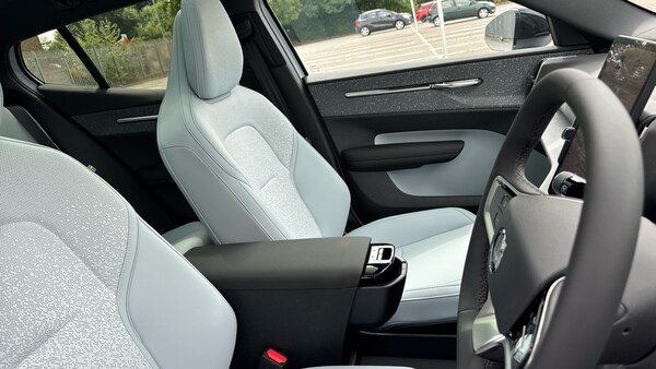 Used Volvo EX30 2025 for sale - 75147593: Photo 9