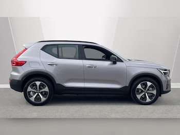 Used Volvo XC40 2026 for sale - 79383756: Photo