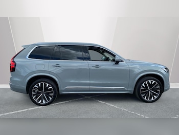 Used Volvo XC90 2025 for sale - 78565428: Photo