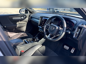 Used Volvo XC40 2022 for sale - 78903359: Photo