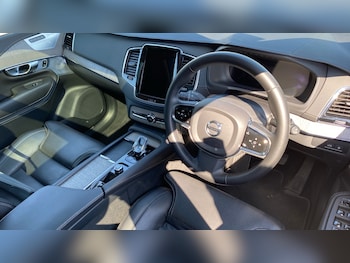 Used Volvo XC90 2023 for sale - 79445700: Photo
