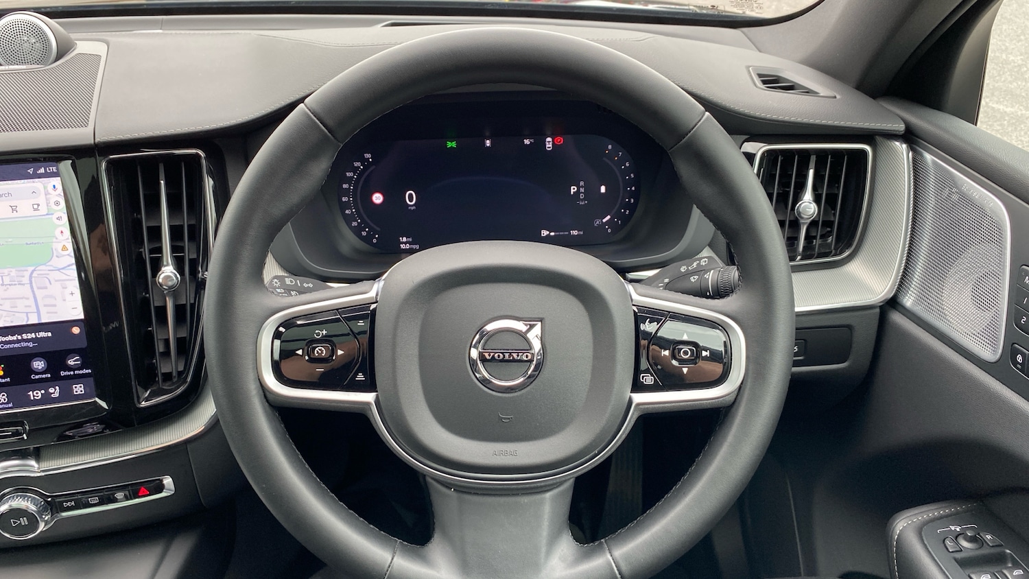 Used Volvo XC60 2025 for sale - 78094942: Photo 10