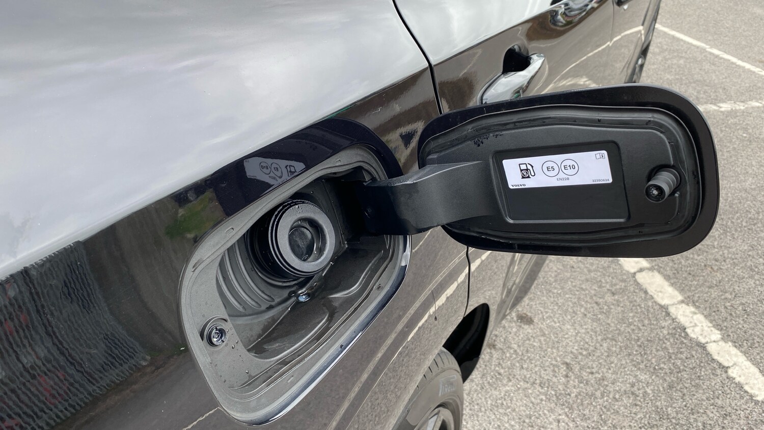 Used Volvo XC60 2025 for sale - 78094942: Photo 16