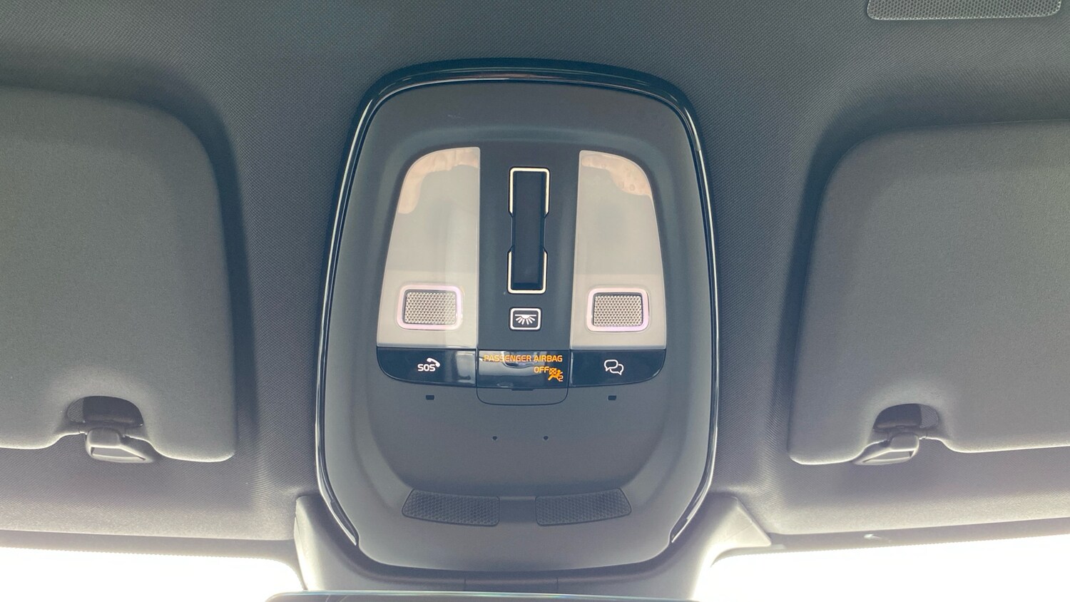 Used Volvo XC60 2025 for sale - 78094942: Photo 28