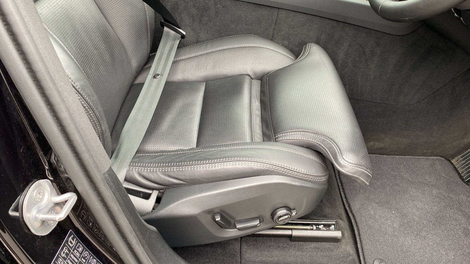 Used Volvo XC60 2025 for sale - 78094942: Photo 30