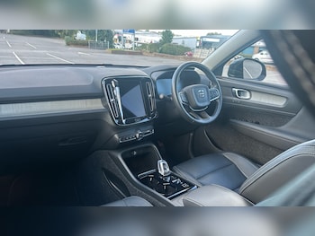 Used Volvo XC40 2021 for sale - 75972807: Photo