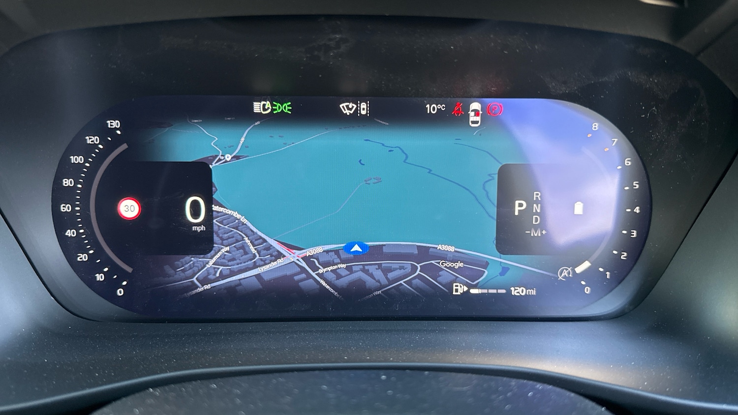 Used Volvo XC40 2025 for sale - 76835359: Photo 11