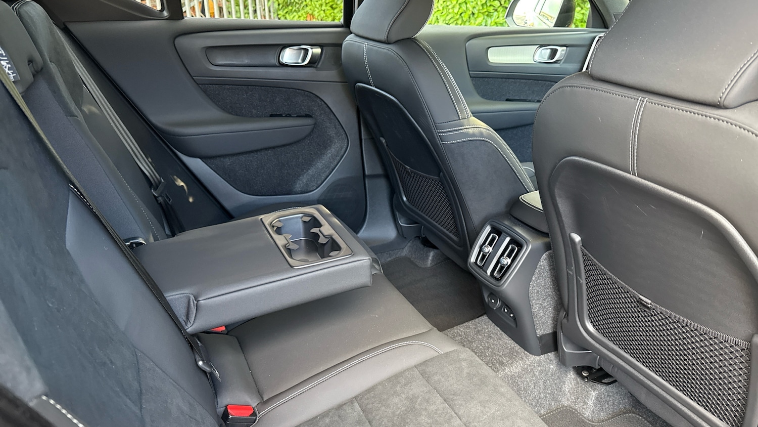 Used Volvo XC40 2025 for sale - 76835359: Photo 26