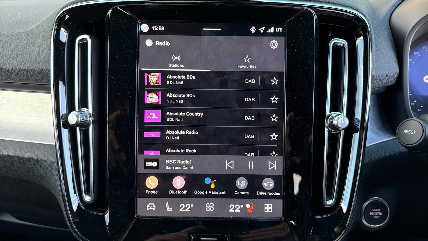 Used Volvo XC40 2025 for sale - 76835359: Photo 30