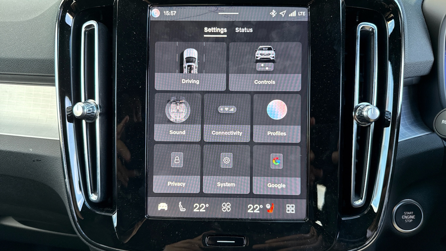 Used Volvo XC40 2025 for sale - 76835359: Photo 35