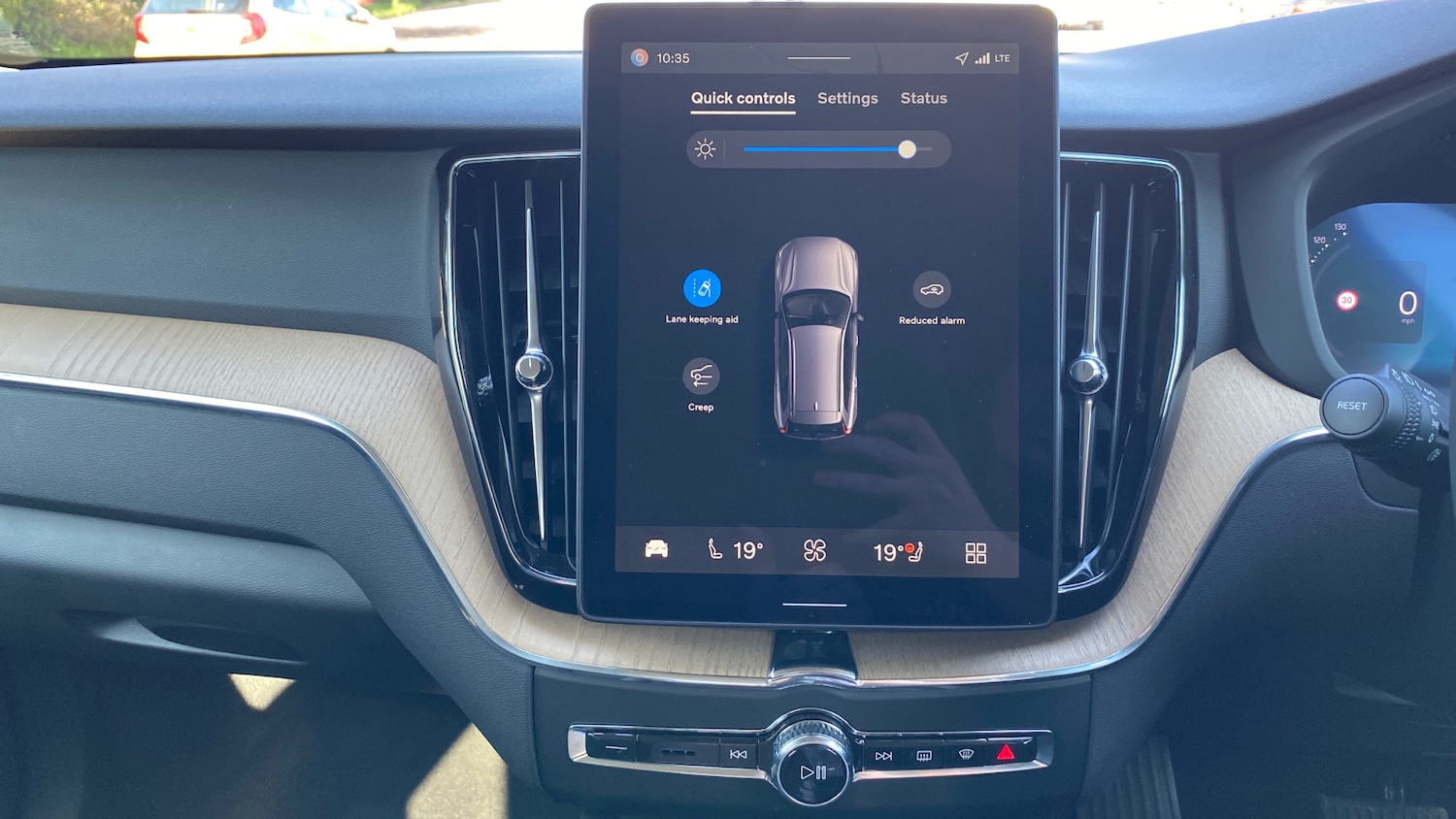 Used Volvo XC60 2025 for sale - 77984761: Photo 21