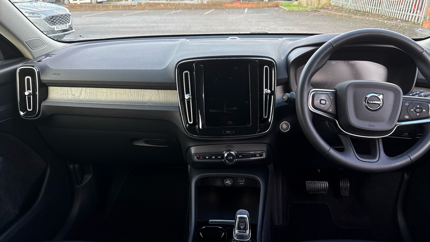 Used Volvo XC40 2021 for sale - 77579456: Photo 5