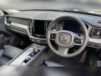 Used Volvo XC60 2024 for sale - 78699106: Photo