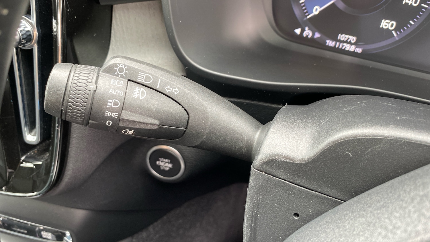 Used Volvo XC40 2020 for sale - 78107263: Photo 24