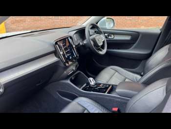Used Volvo XC40 2022 for sale - 74952947: Photo