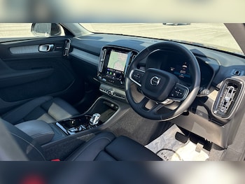 Used Volvo XC40 2025 for sale - 78820447: Photo