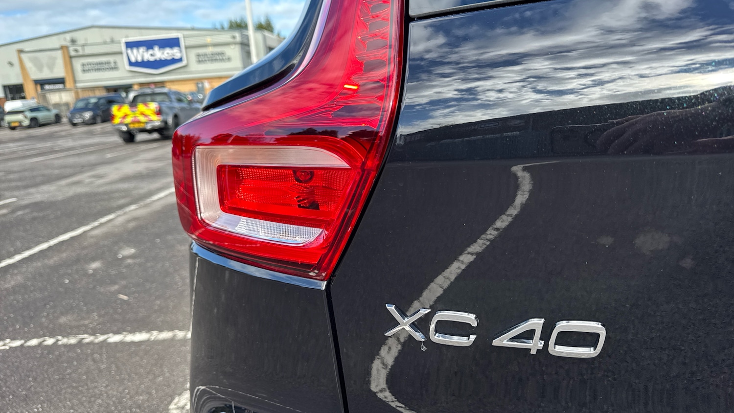 Used Volvo XC40 2022 for sale - 75982346: Photo 36