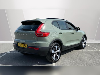 Used Volvo XC40 2025 for sale - 78565429: Photo