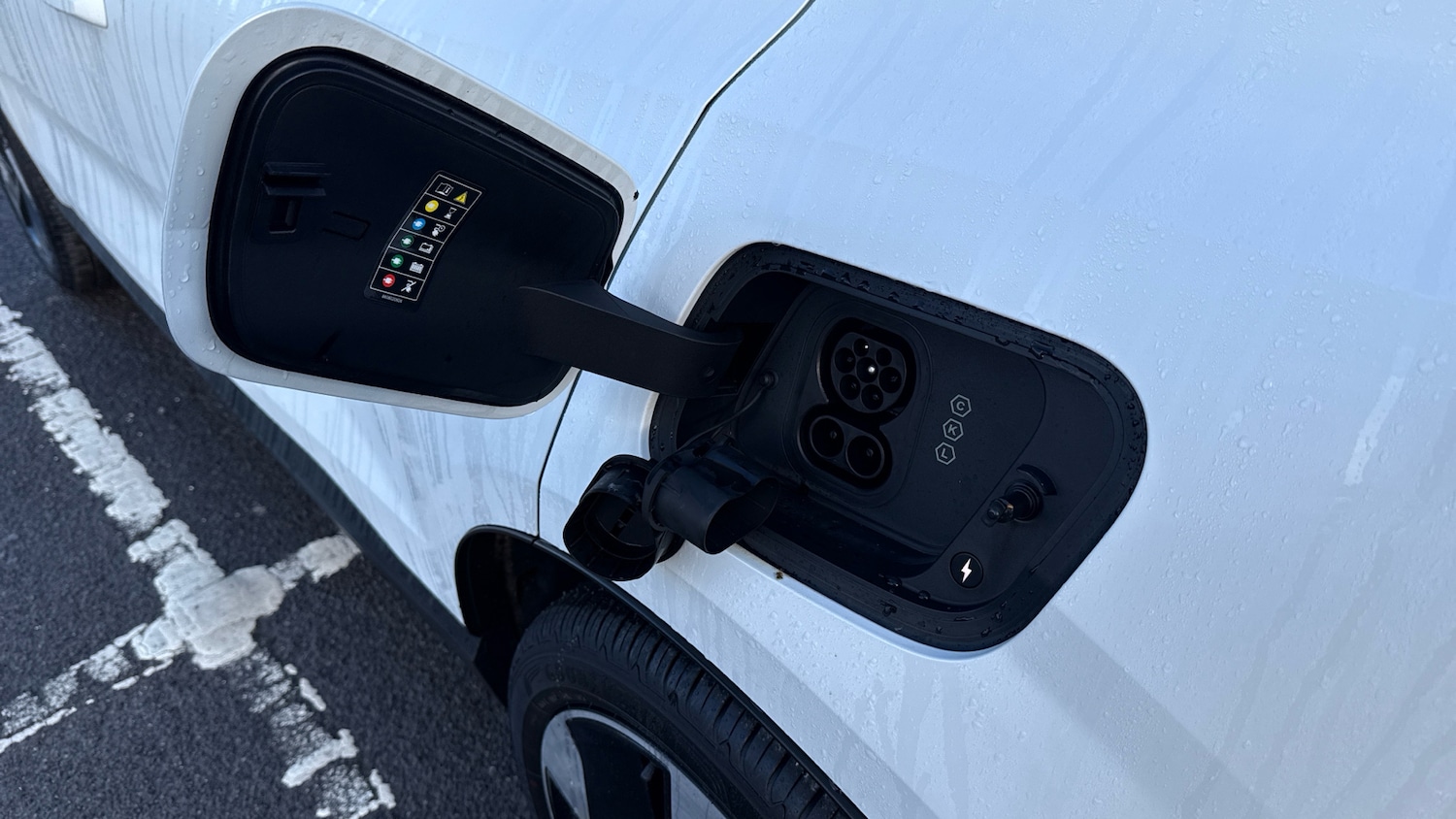 Used Volvo EX30 2025 for sale - 77404469: Photo 15