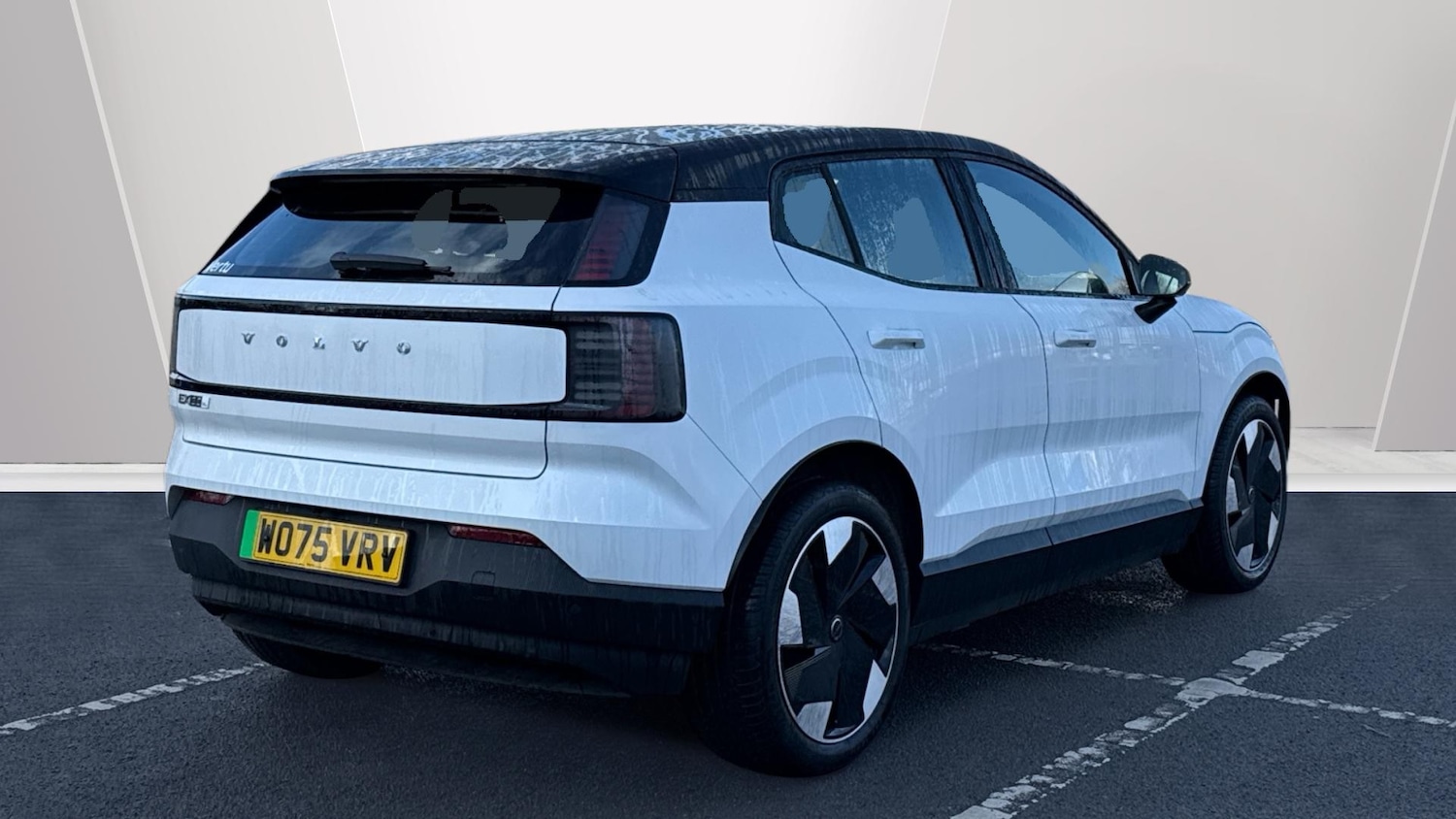 Used Volvo EX30 2025 for sale - 77404469: Photo 2