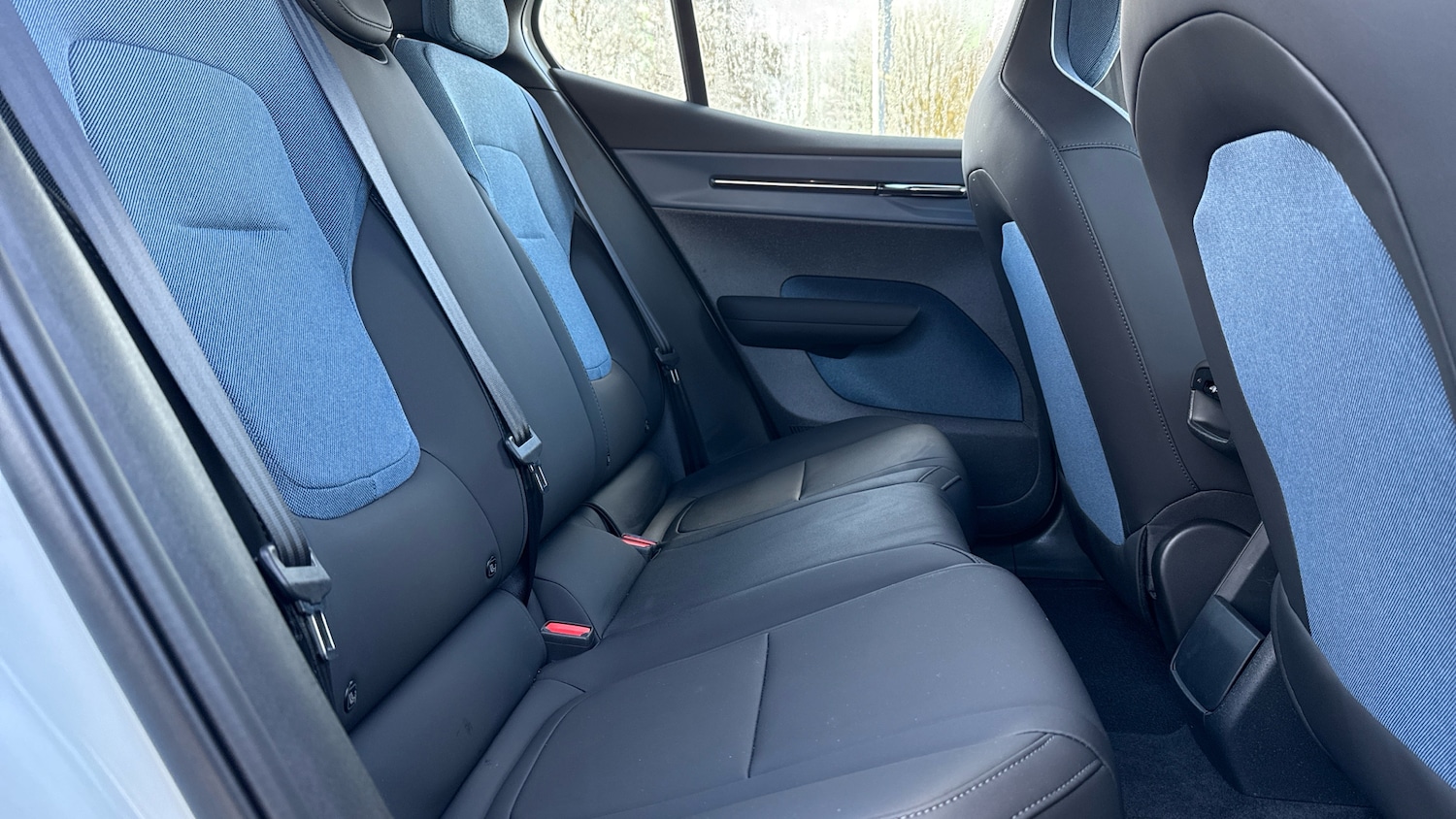 Used Volvo EX30 2025 for sale - 77404469: Photo 6