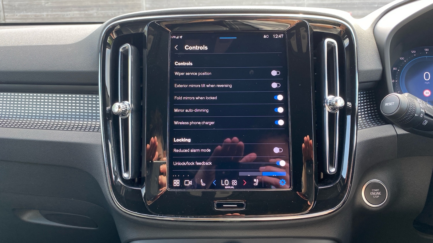 Used Volvo XC40 2025 for sale - 76653326: Photo 34