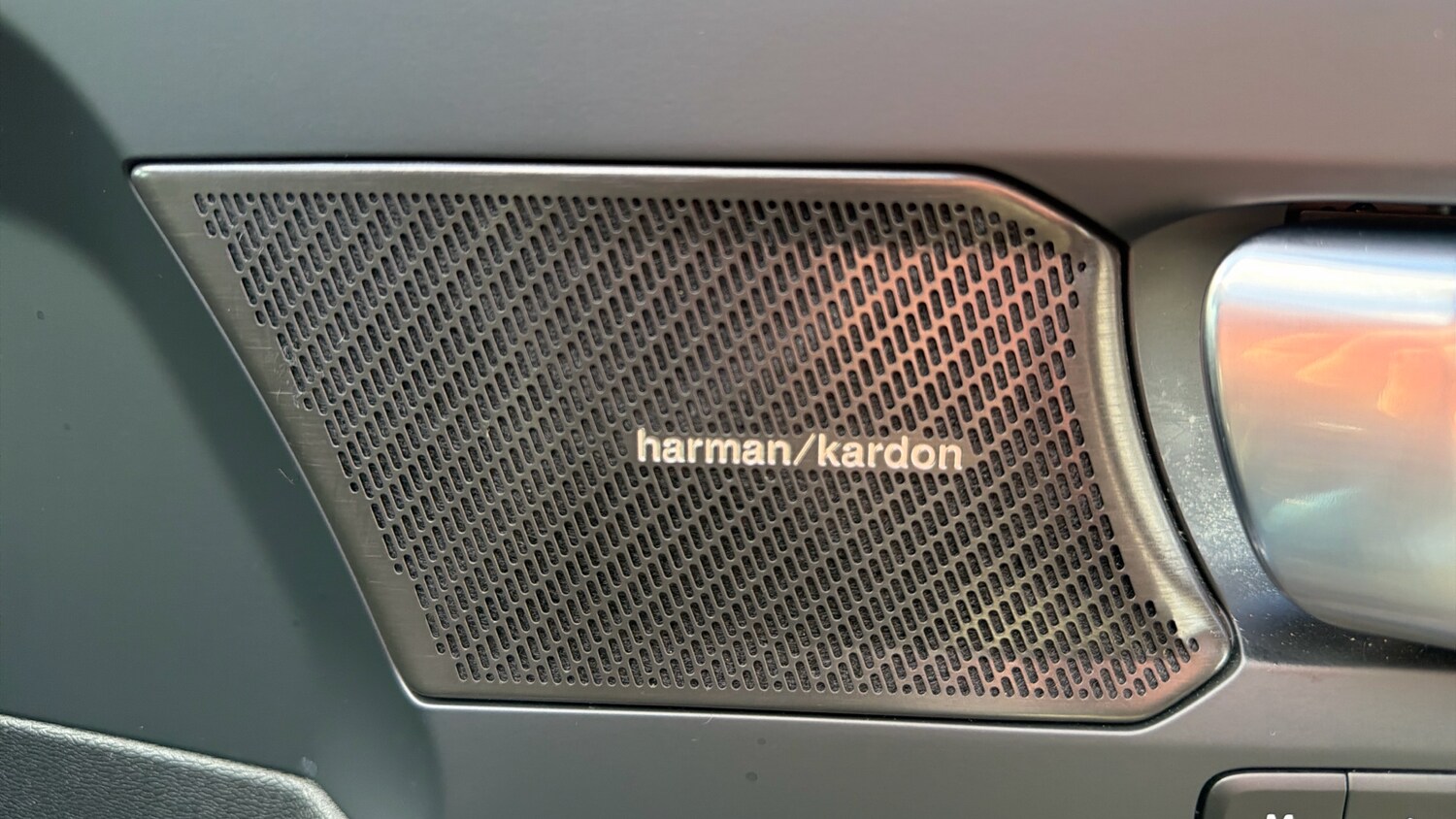 Used Volvo XC40 2023 for sale - 77760512: Photo 24