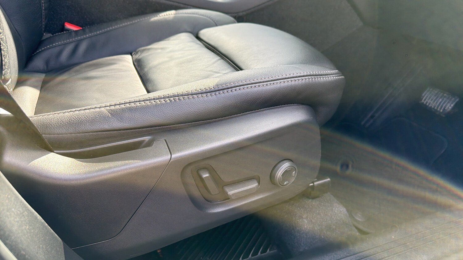 Used Volvo XC40 2023 for sale - 77760512: Photo 29