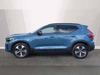 Used Volvo XC40 2023 for sale - 77760512: Photo