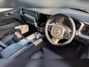 Used Volvo XC60 2024 for sale - 79570456: Photo