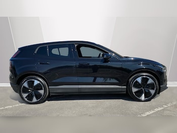 Used Volvo EX30 2025 for sale - 79383757: Photo