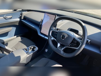 Used Volvo EX30 2025 for sale - 79383757: Photo
