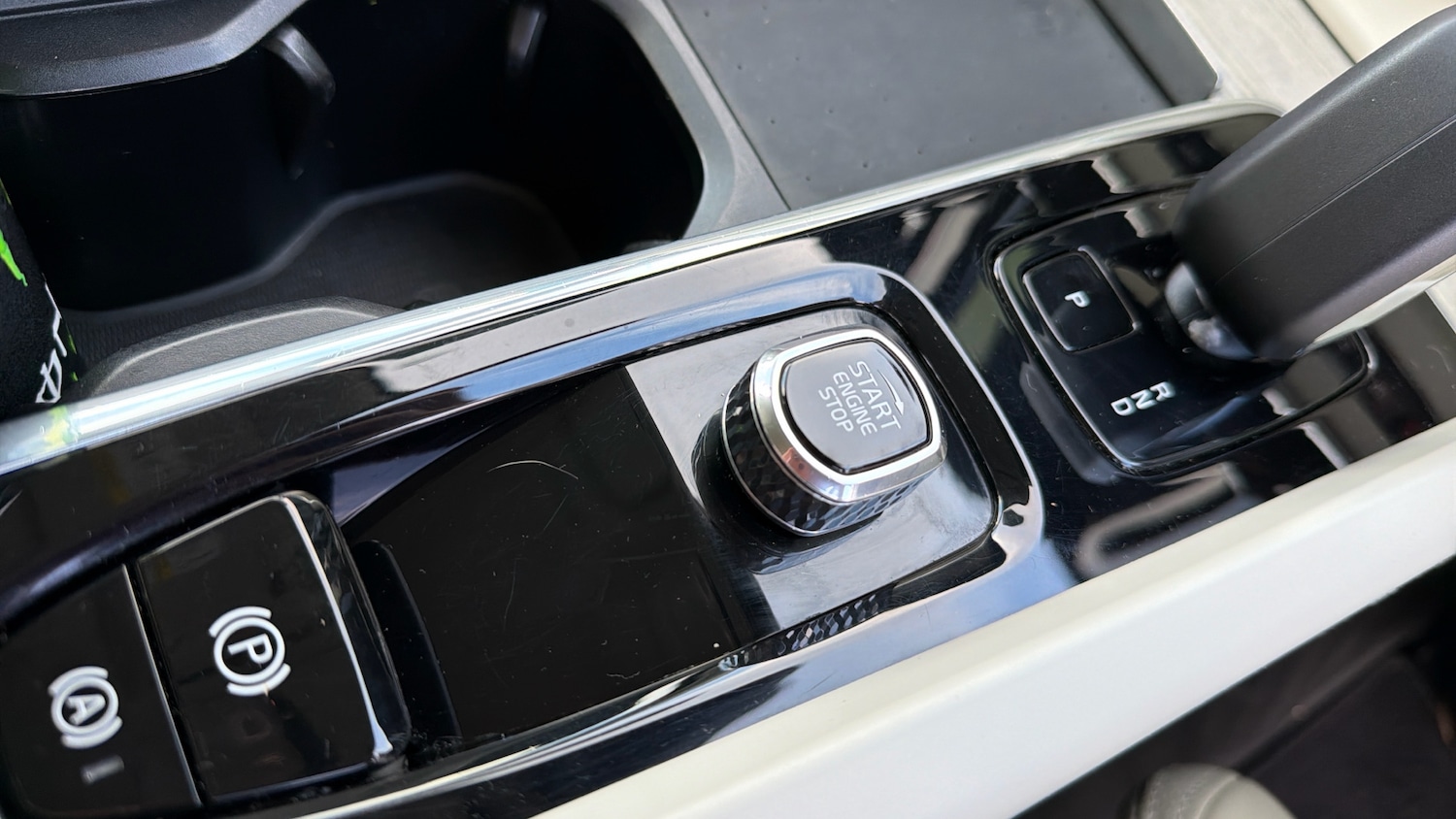 Used Volvo XC60 2023 for sale - 77404465: Photo 25