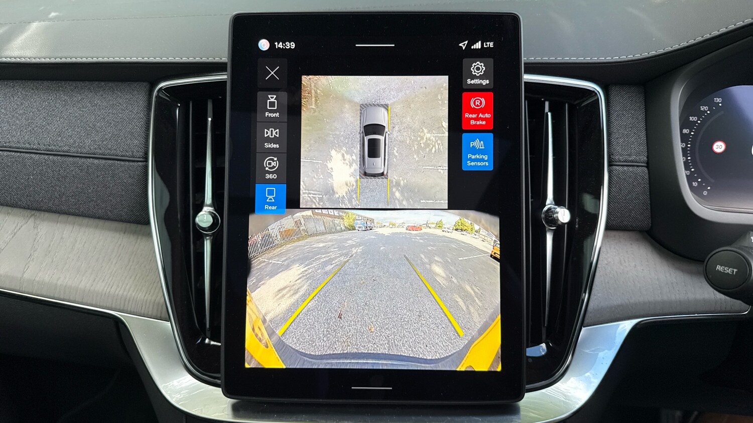 Used Volvo XC90 2025 for sale - 77459625: Photo 29