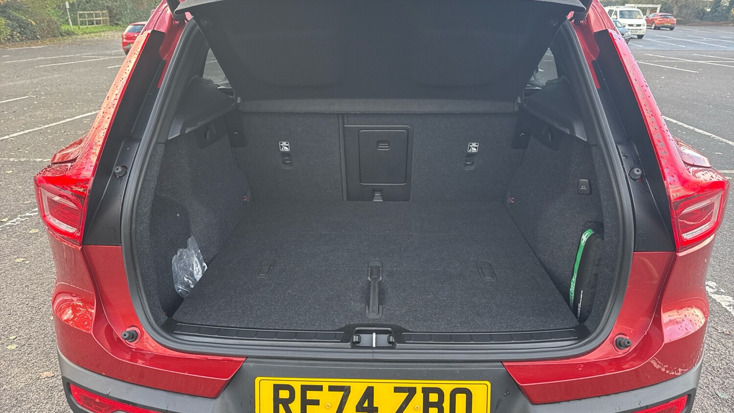 Used Volvo XC40 2025 for sale - 76725509: Photo 13