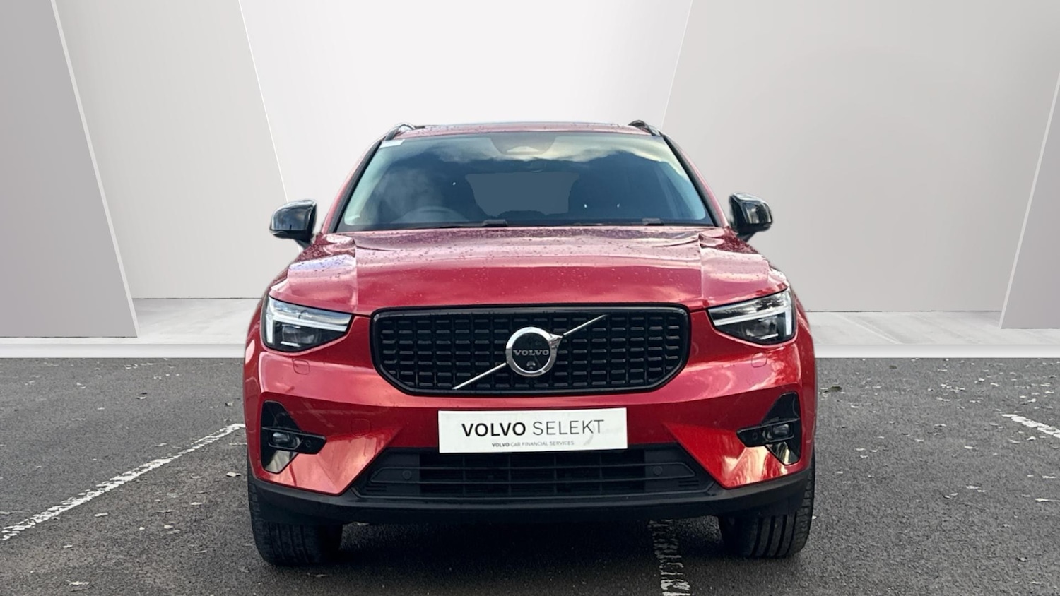 Used Volvo XC40 2025 for sale - 76725509: Photo 8