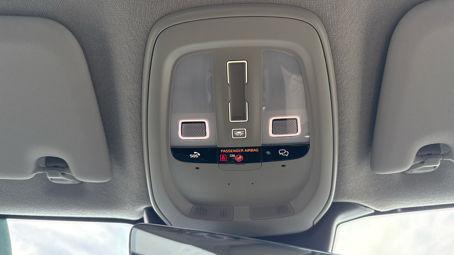 Used Volvo XC40 2024 for sale - 76653249: Photo 26