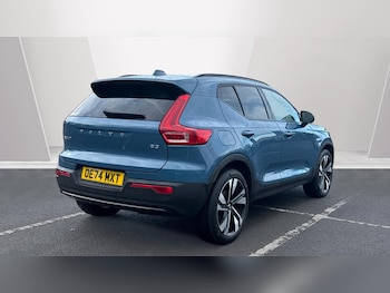 Used Volvo XC40 2024 for sale - 76653249: Photo