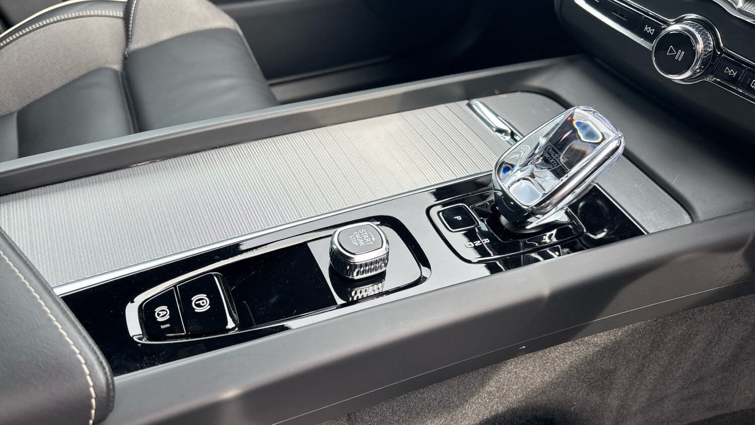 Used Volvo XC60 2025 for sale - 77716047: Photo 26