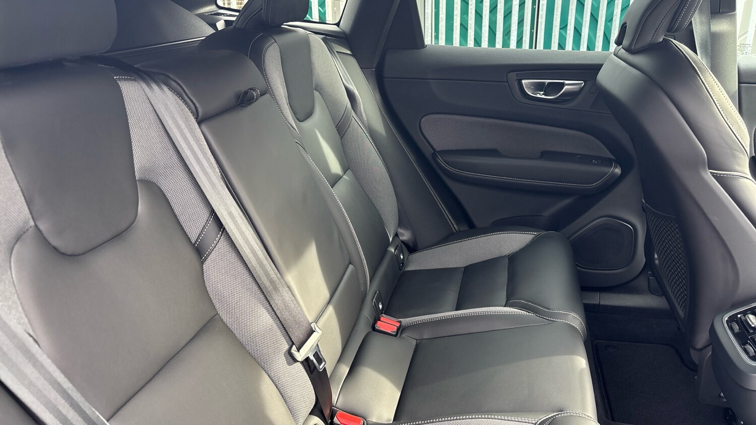 Used Volvo XC60 2025 for sale - 77716047: Photo 6